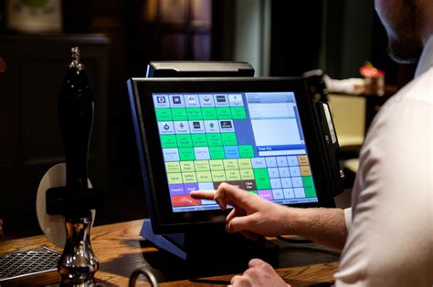 7 things to consider when buying a restaurant POS system - Welcome Table