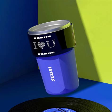 Custom Smart Reusable Insulated Iced Coffee Cup - Cool Gadget