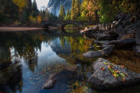 Yosemite National Park Reflections | Merced river, California national ...