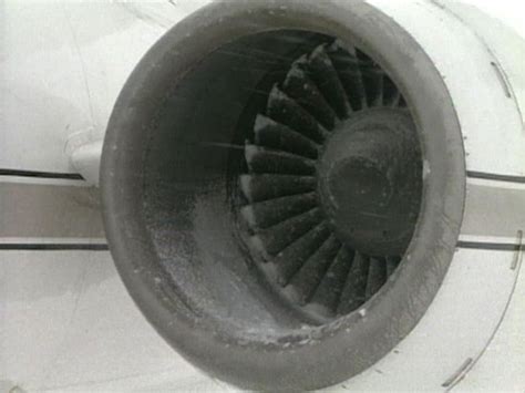 Aerospaceweb.org | Ask Us - Effect of Rain & Snow on Jet Engines