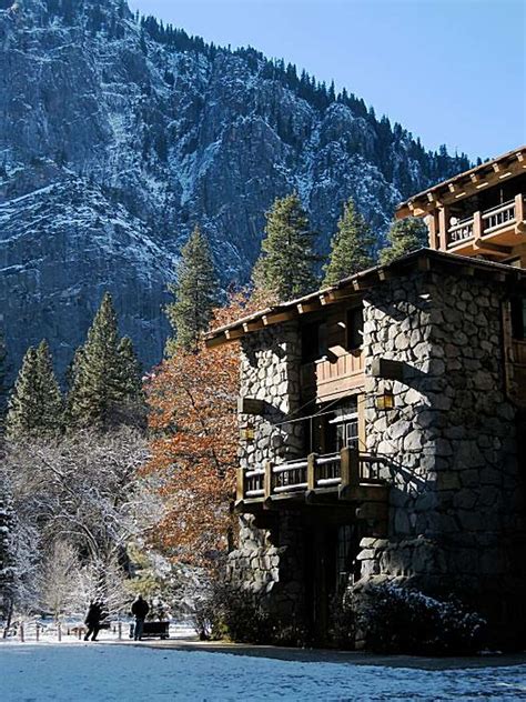 Ahwahnee Lodge: At home in nature