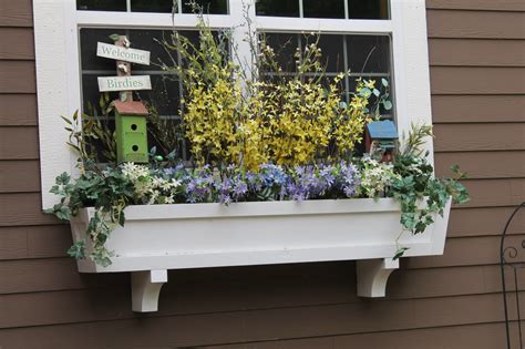 diy window box planter tutorial paint same color as front door | Etsy, Mesas