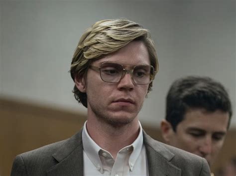 Dahmer: La medida de Netflix tras recibir críticas por la serie