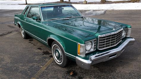 1977 Ford Granada Ghia for Sale at Auction - Mecum Auctions | Carros ...