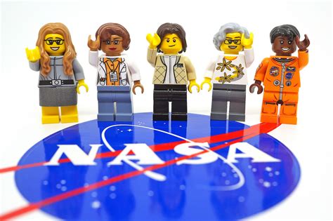 Women of NASA, An Upcoming Official LEGO Set Featuring Five Female ...