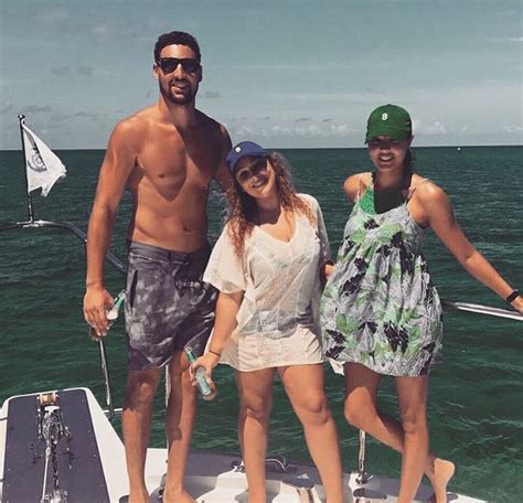 Rose Island, BAHAMAS - #KlayThompson enjoys vacation with his family.