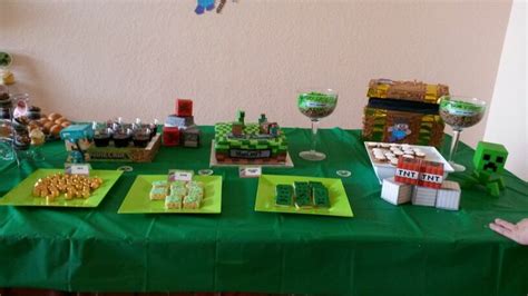 Minecraft table decorations | Party table decorations, Table ...