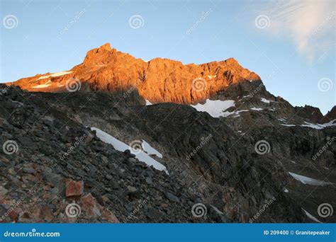 Castle Mountain Sunrise - Montana Stock Photo - Image of peep, morning: 209400