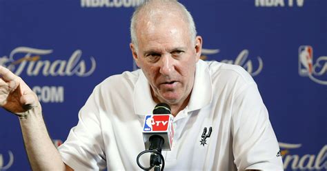 Spurs coach Gregg Popovich sends reporters to dictionary