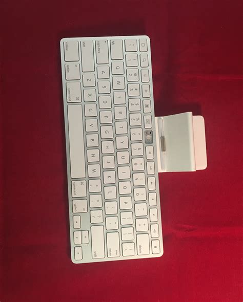 Genuine Apple iPad Keyboard Dock Docking Station A1359 for 30-Pin iPad/iPod | eBay