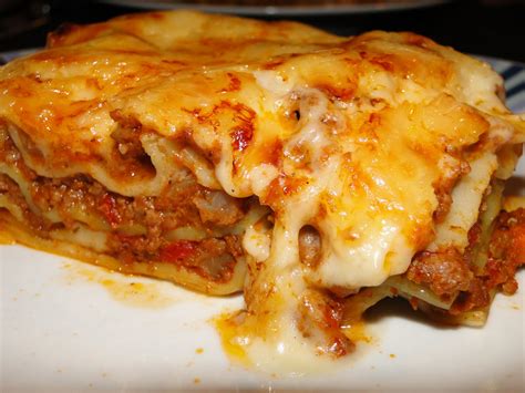 Cooking in the Desert: Lasagna Bolognese