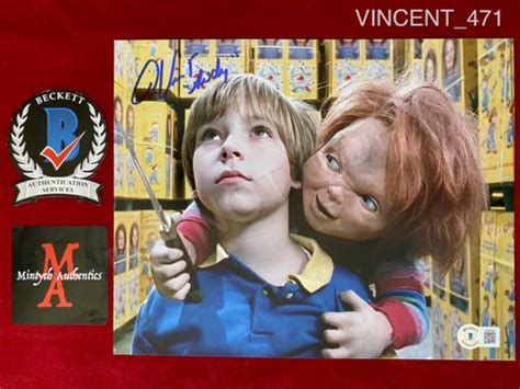 VINCENT_471 - 8x10 Photo Autographed By Alex Vincent – Mintych Authentics