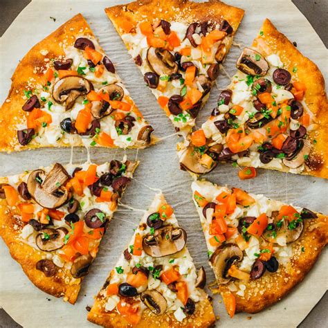 Best Keto Pizza (And 5 Topping Ideas) - Savory Tooth