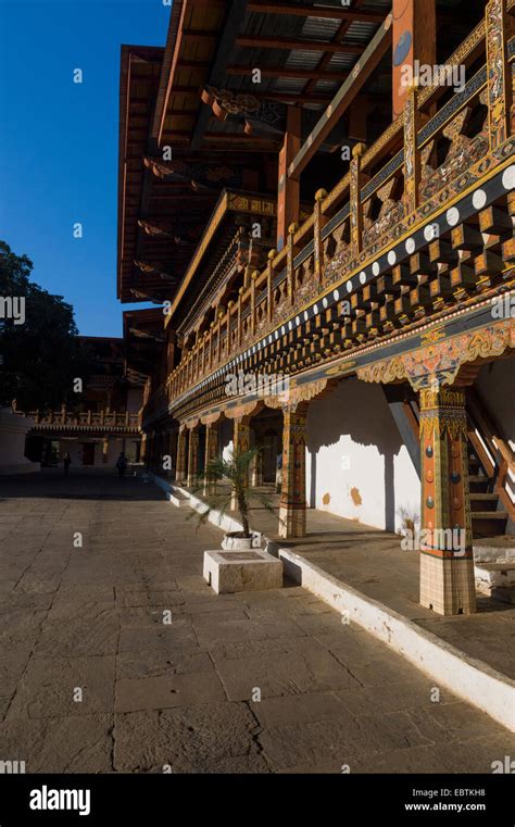 Architectural Details of Punakha Dzong, Bhutan Stock Photo - Alamy