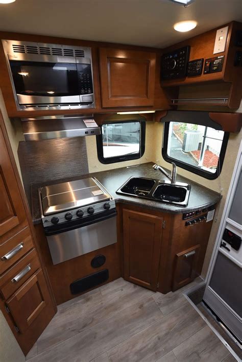 Top 20 Small RV Kitchen Design For Cozy Cooking Space Ideas | Small remodel, Camper interior ...