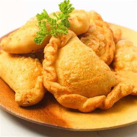 Filipino Empanada - Simply Bakings