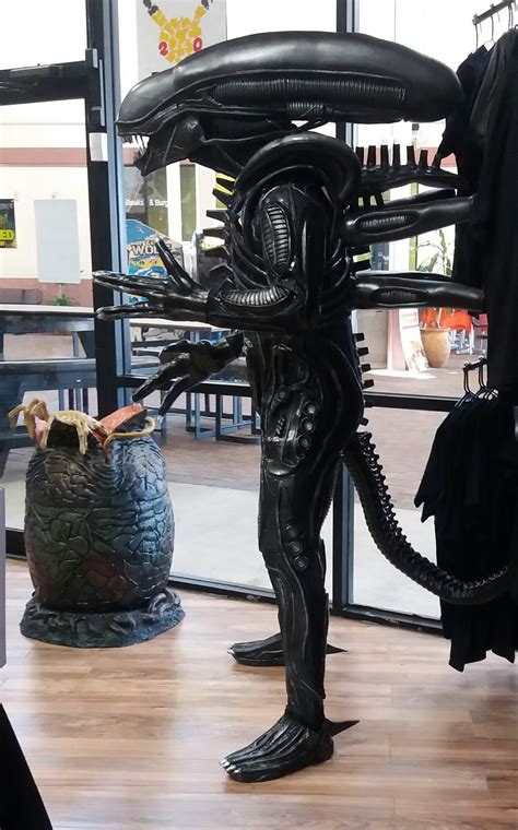 2017 Halloween Costume Contest-Xenomorph ALIEN Costume — Stan Winston ...