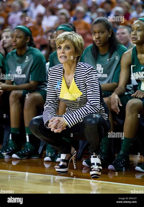 Baylor university head coach kim hi-res stock photography and images - Alamy