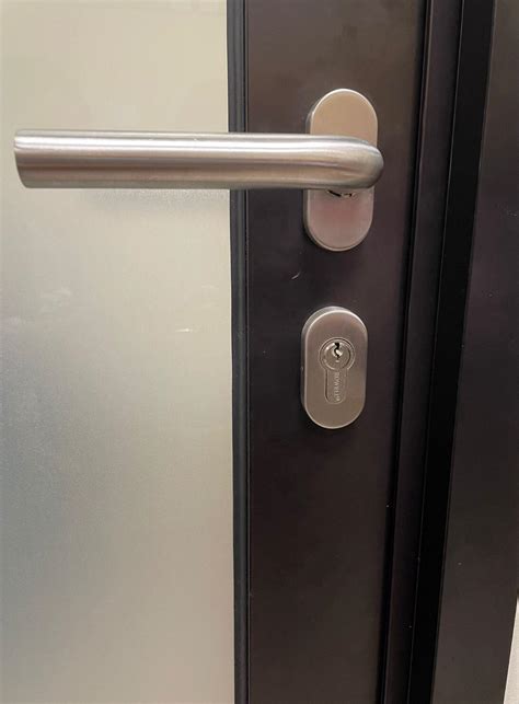 Door Lock Cylinder Replacement - Affordable Door Repair