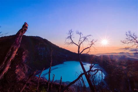 "Kawah Putih" Images – Browse 491 Stock Photos, Vectors, and Video | Adobe Stock