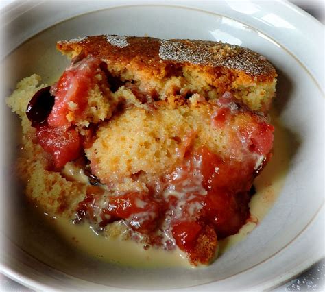 The English Kitchen: Plum Pudding Cake