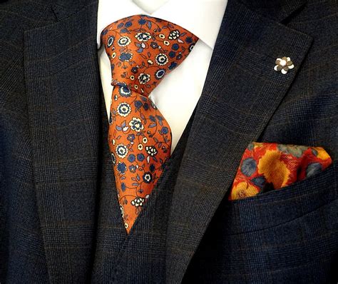 Shirt Tie Suit And Hanky Free Stock Photo - Public Domain Pictures