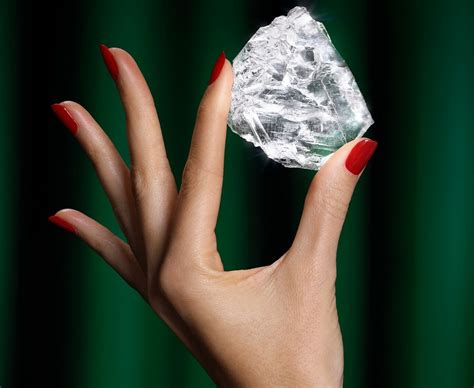 Record-breaking 1109-carat Lesedi La Rona diamond becomes jewellery you can own - Robb Report ...