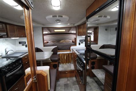 8-11ex-sp-dry-bath-interior | Northern Lite 4-Season Truck Campers