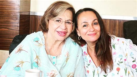 Soni Razdan reunites with Helen after 20 years, reveals 'something's ...