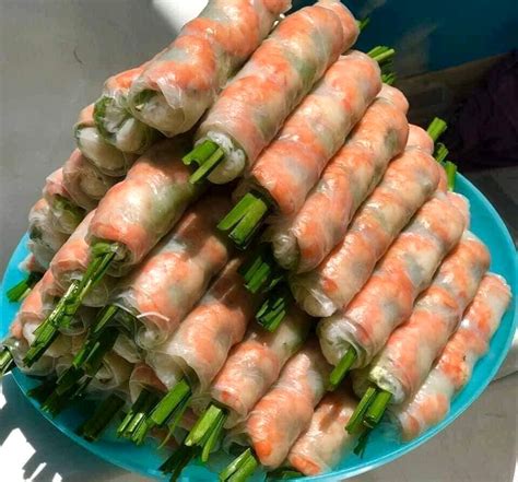 Vietnamese Goi Cuon - Fresh Spring rolls - Vietnam Guiding