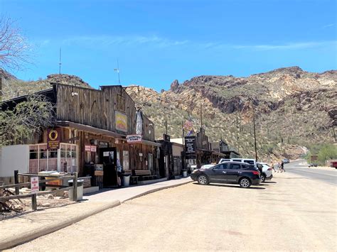 Visit the Old West Town of Tortilla Flat, Arizona - Karabou Adventures