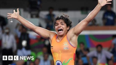 Rio 2016: Sakshi Malik, the female wrestler who got India's first medal - BBC News