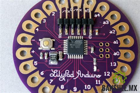 Lilypad Arduino ATMega328p Vestible Compatible a solo $90.00 | Banshee.MX