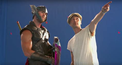 'Thor: Ragnarok' Behind-The-Scenes Featurette: New Haircut, New Attitude