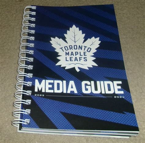 NEW Rare 2023/24 Toronto MAPLE LEAFS MEDIA GUIDE Auston Matthews jersey ...