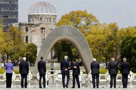 Survivors of Hiroshima and Nagasaki Bombings Welcome Obama Visit - WSJ