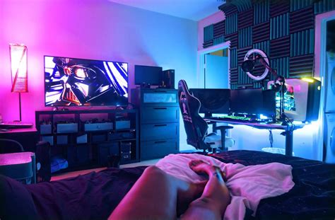 Gaming Bedroom Setup - 2048x1345 - Download HD Wallpaper - WallpaperTip