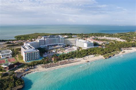 Varadero Beach Hotel | Iberostar Laguna Azul Hotel