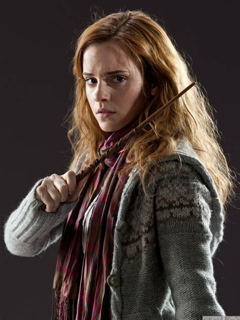 Emma Watson Updates: New pictures of Emma Watson as Hermione Granger