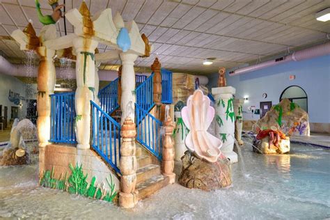 Atlantis Family Waterpark Hotel Ascend Hotel Collection Wisconsin Dells | Bookonline.com