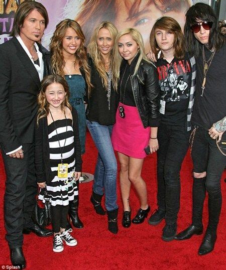 Billy Ray Cyrus Family Tree