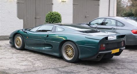 Jaguar XJ220 1992 - 1994 Specs and Technical Data, Fuel Consumption ...