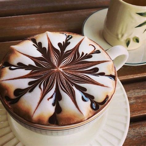 Arte en una tasa de café. | Coffee recipes, Coffee latte art, Latte art