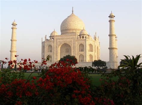 The exquisite Mughal architecture of Agra, India