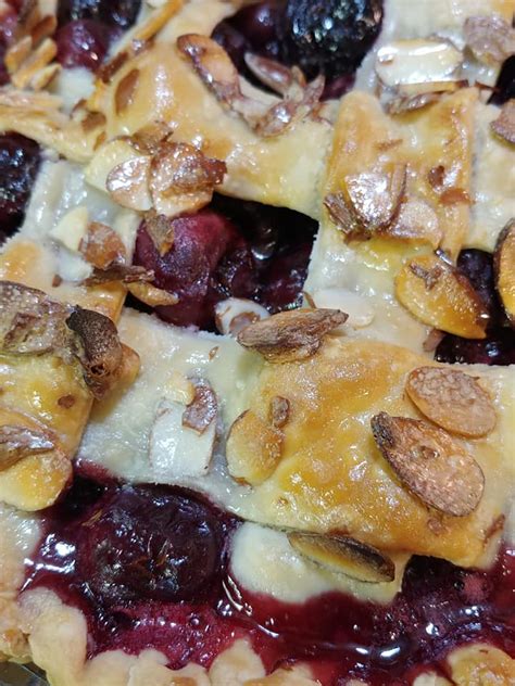 Sweet Cherry Pie Recipe; Bing Cherry Pie - Jett's Kitchen