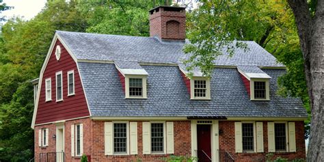 What is Gambrel Roof? - T. Reynolds Roofing, LLC