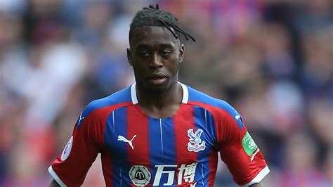 Aaron Wan-Bissaka joins Manchester United: Red Devils complete £50m full-back signing | Goal.com