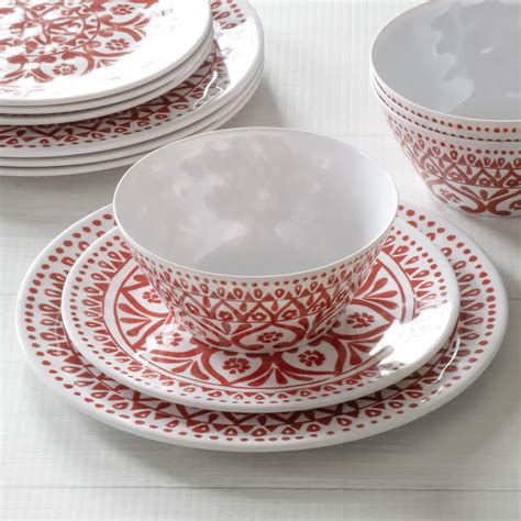 Mainstays Melamine Medallion Red 12 Piece Dinnerware Set, Service for 4 ...