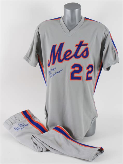 Lot Detail - 1985 Ray Knight New York Mets Signed Game Worn Road ...