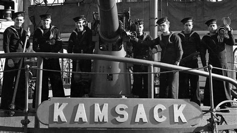 Royal Canadian Navy : HMCS Kamsack, 1940's